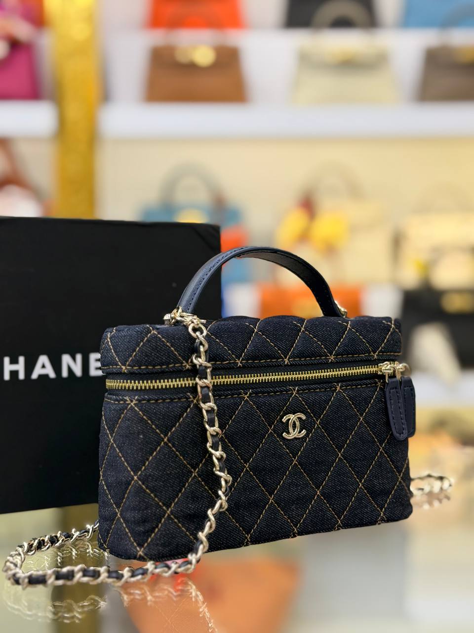 CHANEL Omuz Çantası