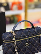 CHANEL Omuz Çantası