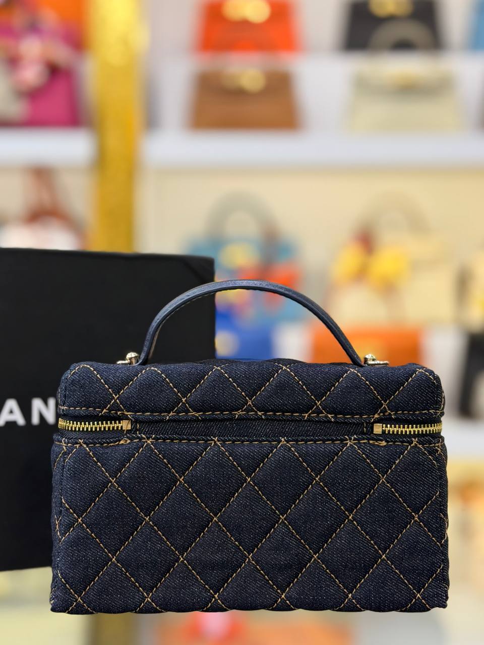 CHANEL Omuz Çantası