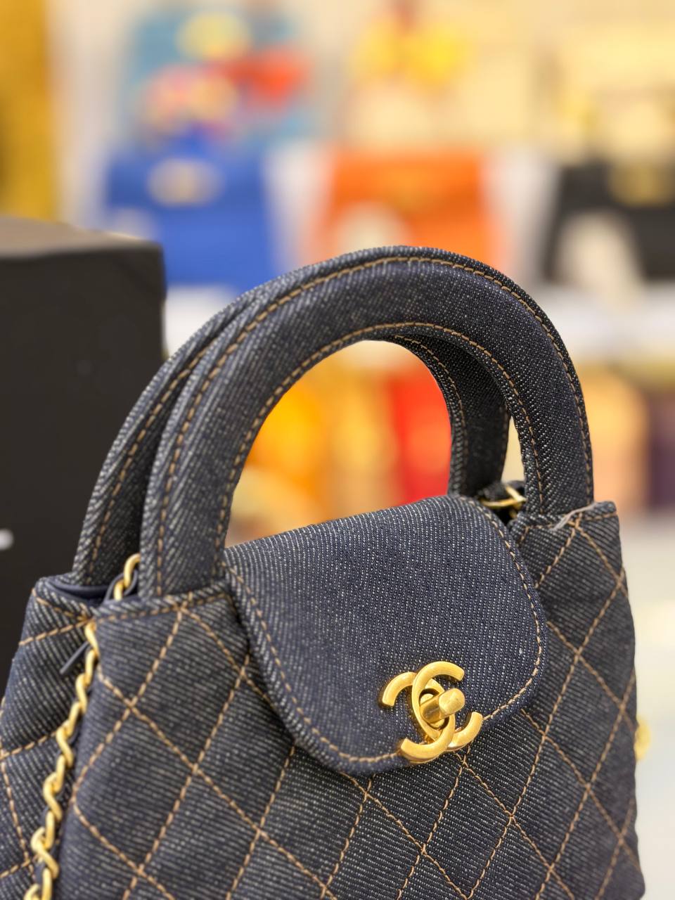 CHANEL Omuz Çantası