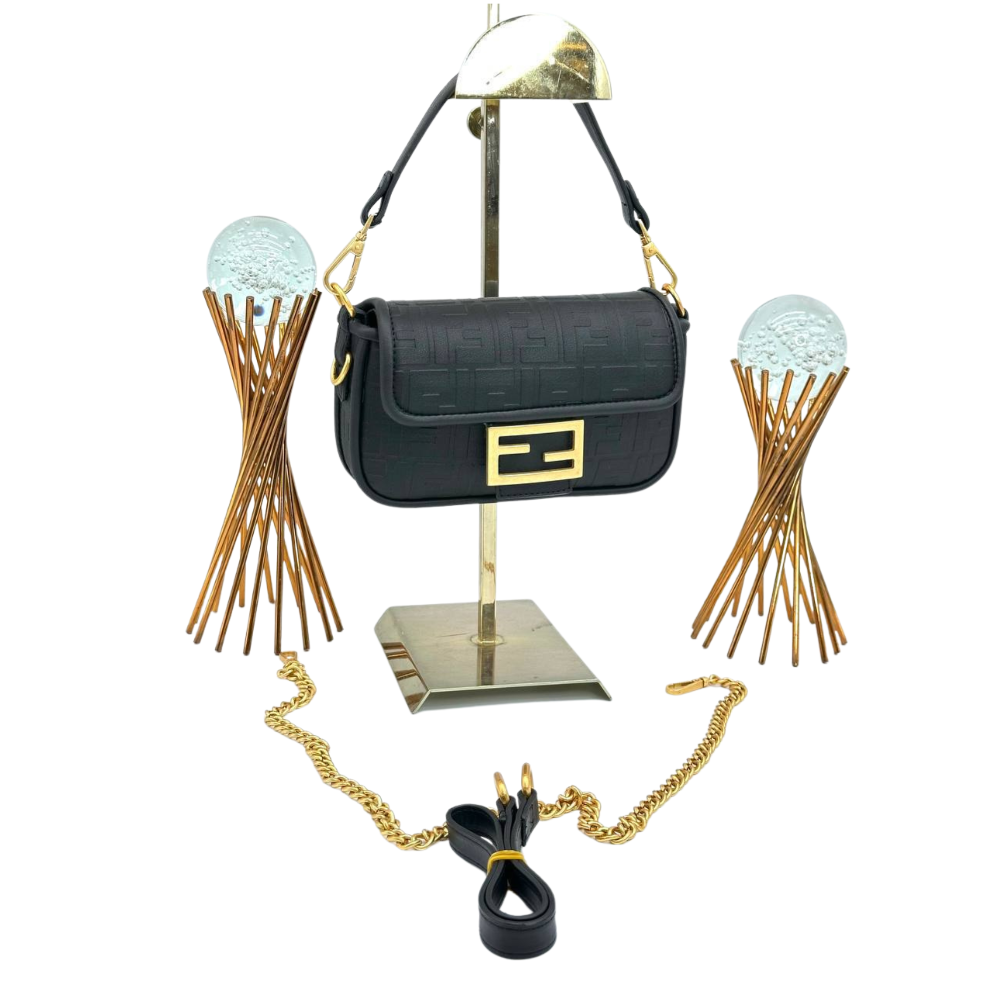 FENDİ BAGUETTE Mini Çanta