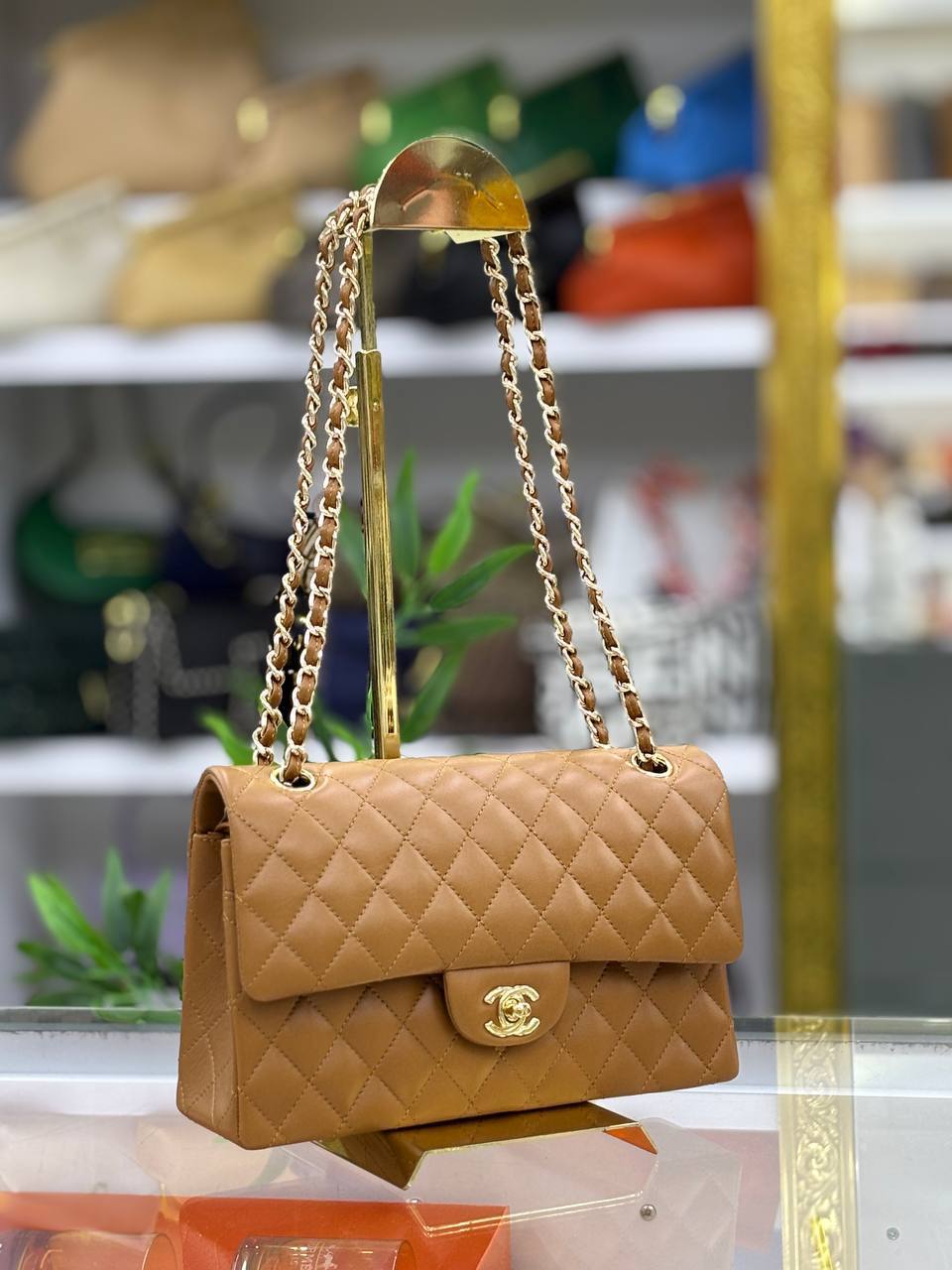 CHANEL Zincirli El Omuz Çantası