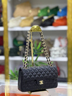 CHANEL Zincirli El Omuz Çantası