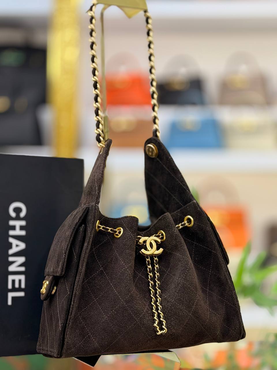 CHANEL 25 Deri Omuz Çantası