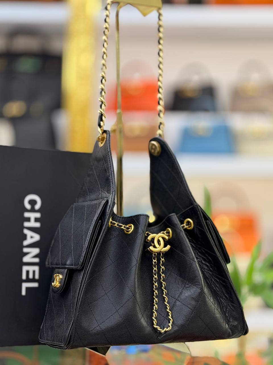 CHANEL 25 Deri Omuz Çantası