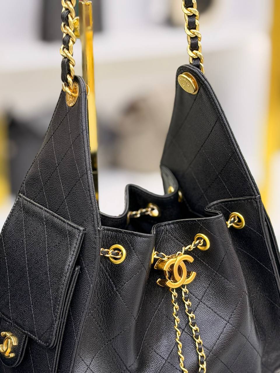 CHANEL 25 Deri Omuz Çantası