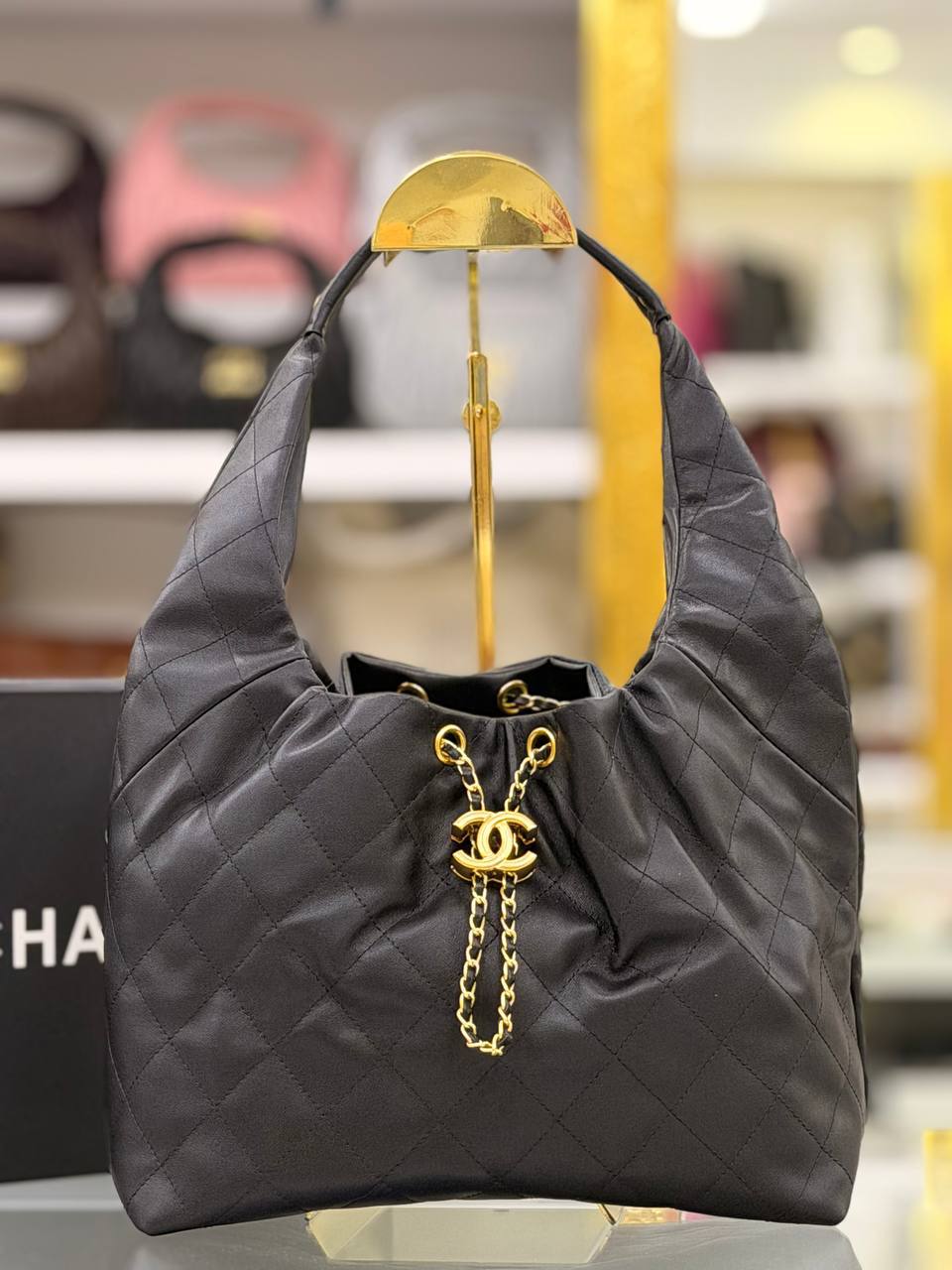 CHANEL Omuz Çantası